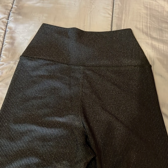 Aerie Crossover Offline Leggings Shiny - Picture 3 of 5